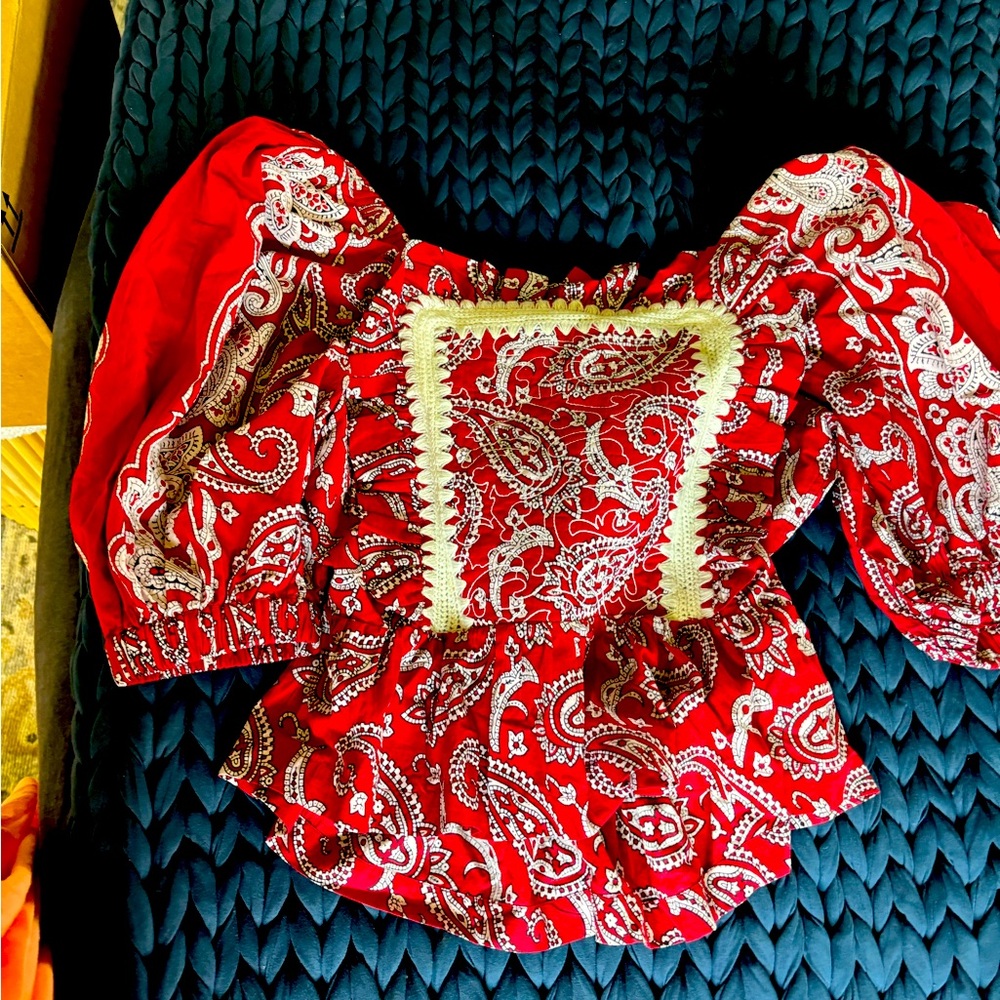 Sea collection puff sleeve, tie back peplum bandana top.